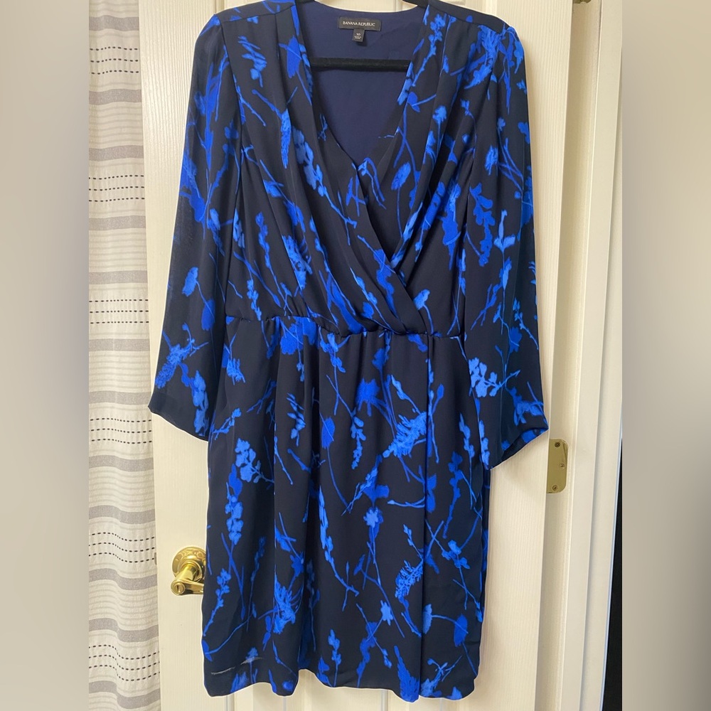 Banana Republic Black & Blue Sheath Dress V-Neck Long Sleeve Size 10